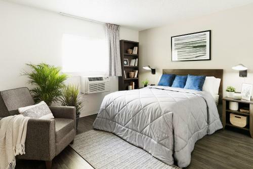 Hotel Intown Suites Extended Stay Mobile
