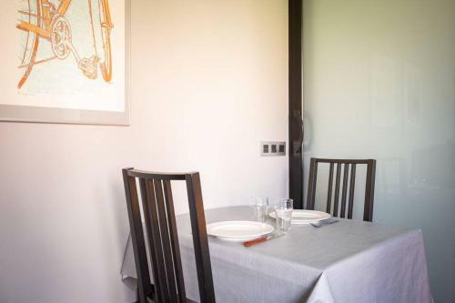 Apartamento Soleado de UNA Habitaci�n, A Pie Del Centro