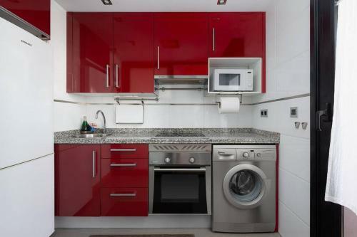 Apartamento Soleado de UNA Habitaci�n, A Pie Del Centro