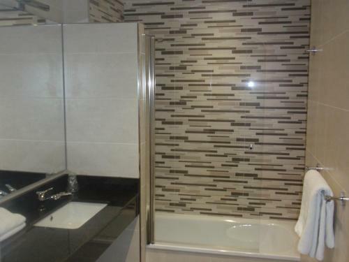 Hotel Favila Oviedo