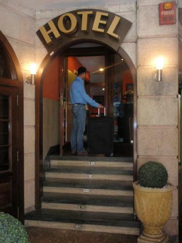 Hotel Favila Oviedo