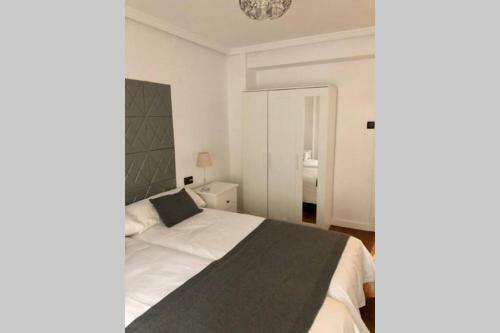Apartamento Piso En El Centro de Oviedo