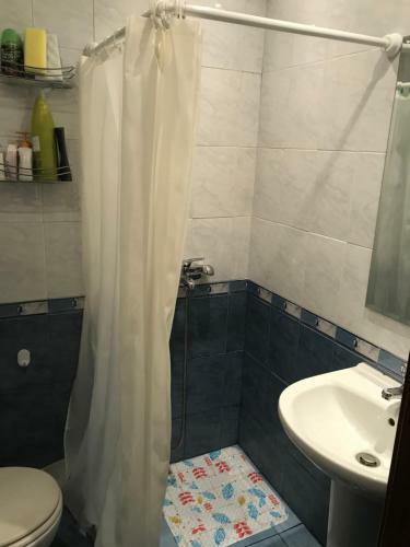Private Two-bedroom Apartment At Bojurland Complex
