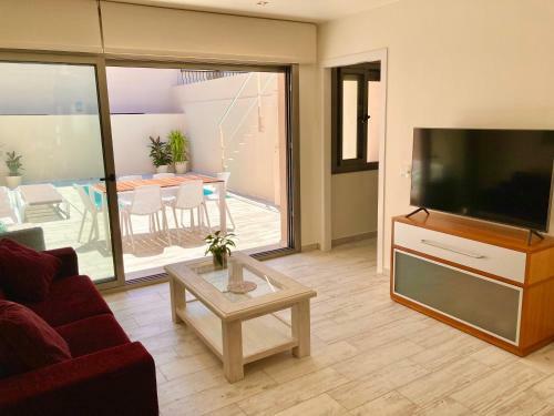 Casa Mediterr�nea Con Piscina Privada En Palam�s