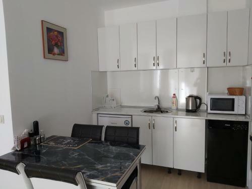 Luxury Apartments In St. John Park