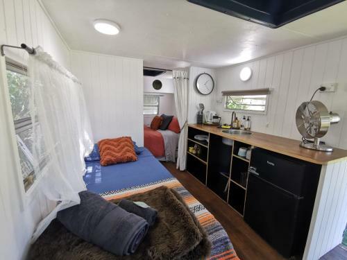 Vintage Caravan Stay In Byron Bay