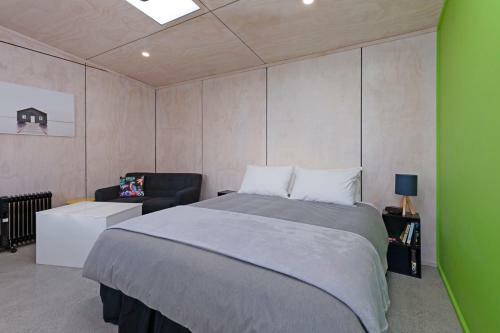 The Little Leigh Bach - Leigh Holiday Home