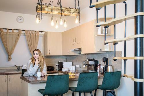 Apartamento Aprosmeno Luxary Jacuzzi House 2