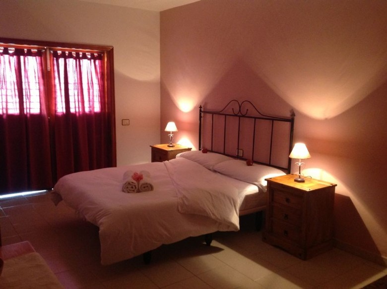 Apartamentos Frontera