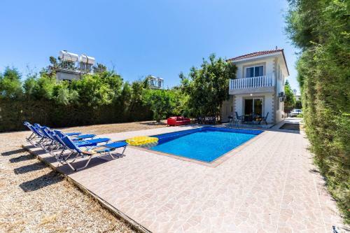 Villa Oposite Nissi Beach 100 Meters