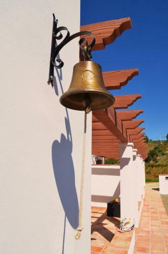Casa de Las Ca�as / Castellanos