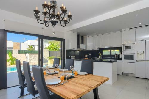We Love Villas Spain - Villa Milan