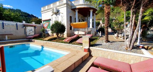 Chalet Santa Teresa - Ponferrada (El Bierzo, Le�n)