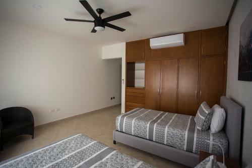 Ocean View 4 Br House- Beach, Private Pool&jacuzzi