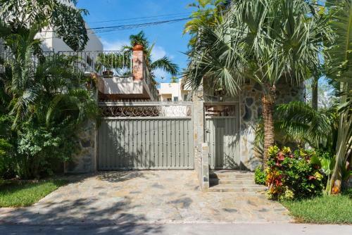 �lamos Inn Hotel Con Jacuzzi Y Piscina