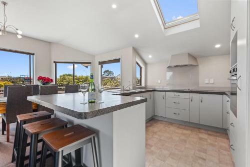 Endless Summer - Mount Maunganui Holiday Home