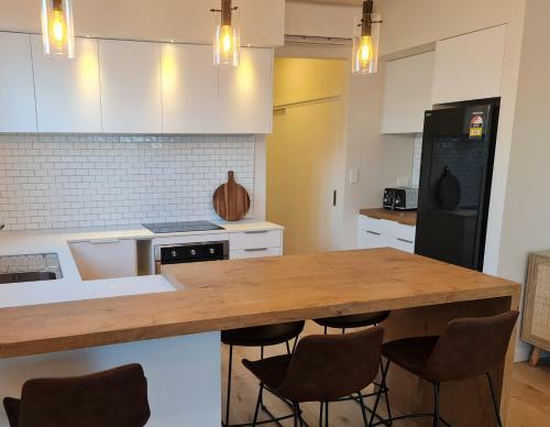 Villa Oaktree House