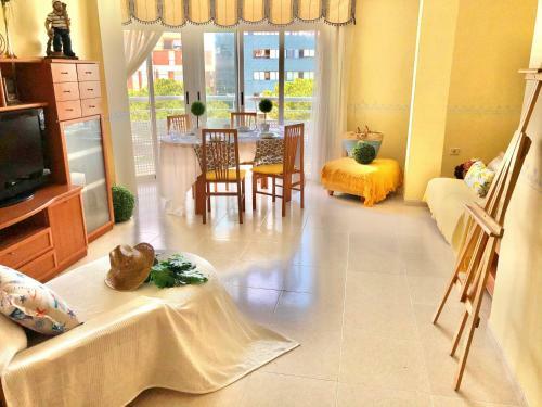 Apartamento C�ntrico Con Buenas Vistas