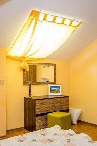 Apartamento Spacious & Sunny Maisonette W/ Terrace Near Centre