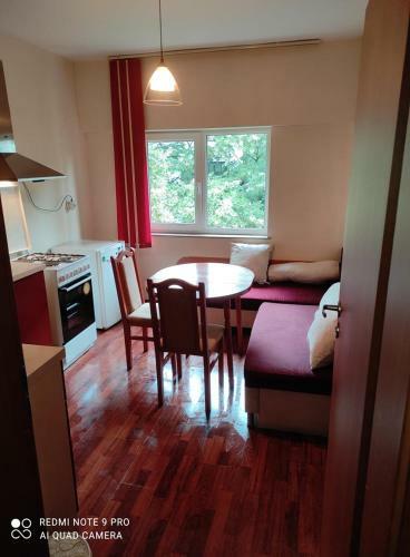 Lazur Burgas Apartment