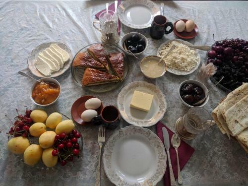 Hostal Tatev Guest House