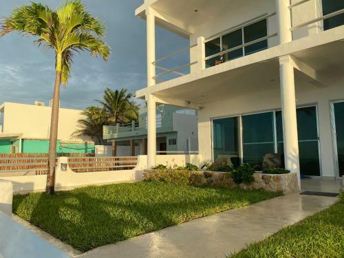 Hermosa Casa En La Playa Para Ti