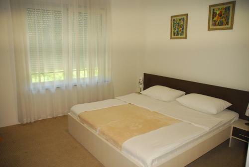 Hostal Villa Park