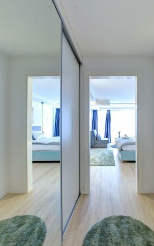Emerald Apartment