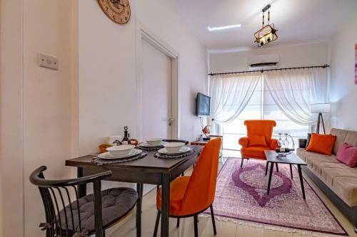 Luxury One-bedroom Apartment With Private Garden Lukomorye E3