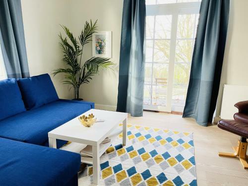 Hostal Aday - Modern Living - Ying Room