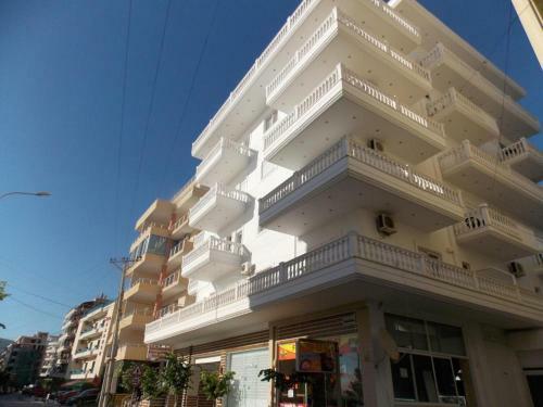 Coastline Apartments