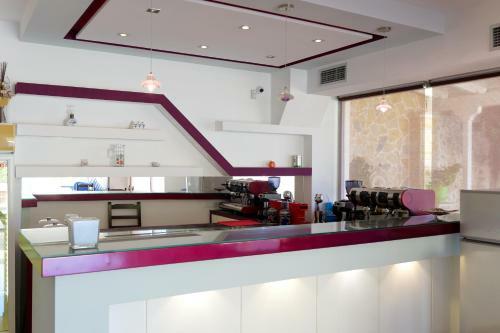 Lovely 1-bed Apartment In Sarande