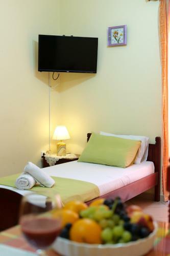 Lovely 1-bed Apartment In Sarande