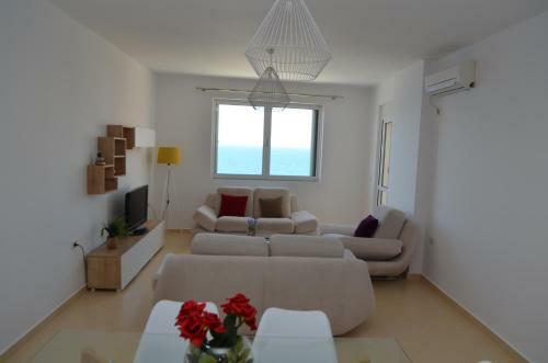 Tomas Apartment