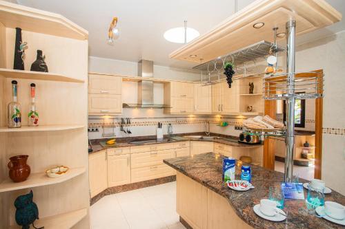 Exclusive 2-bed Villa In Playa Blanca Adults Only