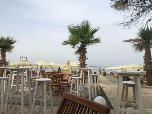 Redi Sea View Apartment