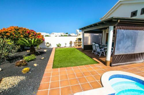 216 - Villa Helena By Villas Now Ltd