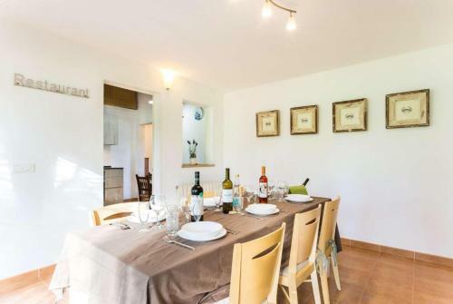 Villa Cama Rotja
