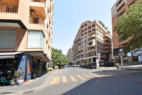 North Avenue Modern Apartment,yerevan