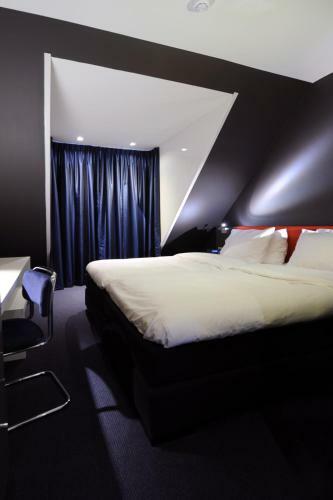 Blue Mansion Hotel