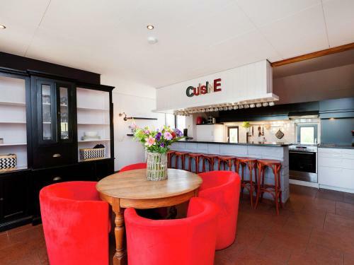 Villa Gorgeous Mansion In Asten Near Forest