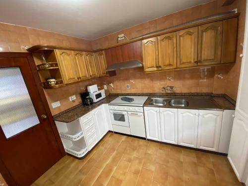 Apartamento C�ntrico Con Vistas Y Cerca de Playa