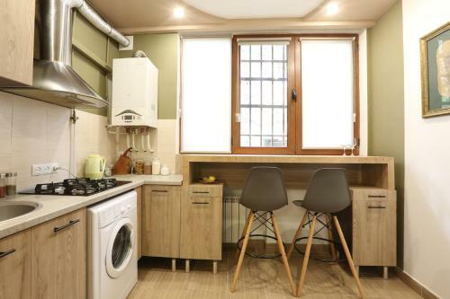 Apartamento 1 Min Walk From Vernissage - Self Check-in - Netflix