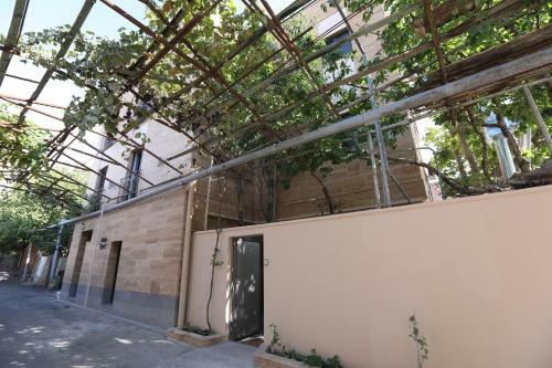 Apartamento Green Rose Studio - Self Checkin - Garden - Bbq