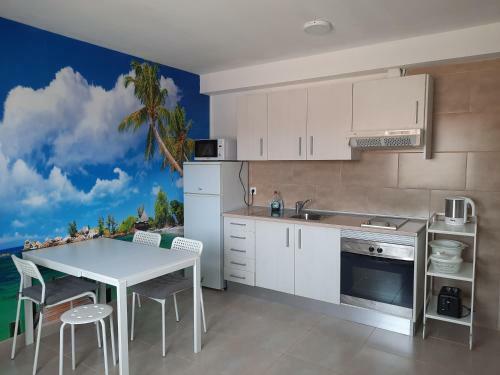 Montse Apartment N3