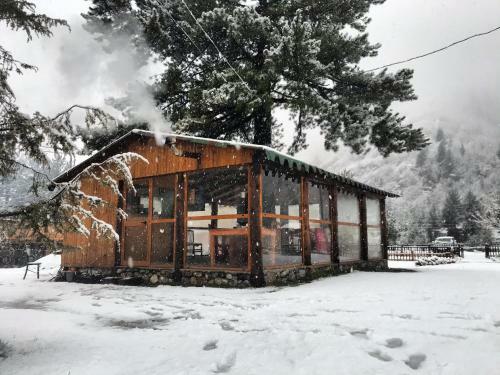 Hostal 'gurra Family' Guesthouse
