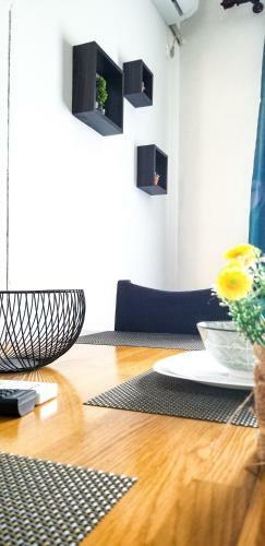 Spacious And Cozy Apartment - Ajia Apartment