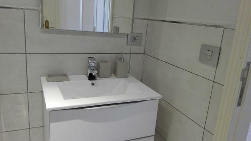 Apartamento Cerca de Playa Jard�n