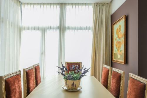 Hostal Friends' Apartment Tirana