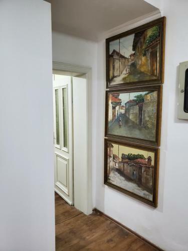 Villa Unique Traditional House, Hosted By J&g